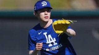ロハス、またも朗希に“贈り物”「歓迎したかった」　背番号のお返しは「貰っていないよ」