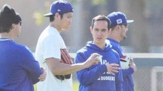 大谷通訳の“様々な顔”をファン再認識「めっちゃ忙しそう」　動き回る姿に「ボーナスを」