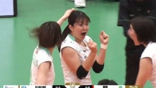 女子バレー、ブロックした本人が“震える”珍事 大学No.1選手がドイツ代表をシャットアウト！ 直後の驚き＆面白リアクションに反響