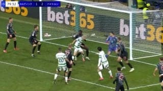 スタジアム騒然！ 前田大然、爆速すぎる“忍者ゴール”炸裂の瞬間「速えええ！」 相手DFドン引き… いきなり出現→驚愕の“超反応ヘッド弾”