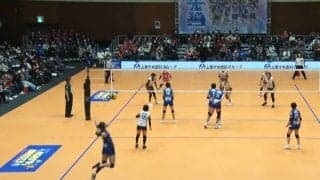 「そこから落ちるか…」女子バレー、“魔球”のようなサーブに相手レシーバーも愕然リアクション