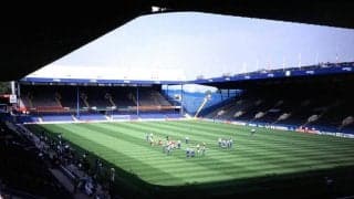 ヴィッセル神戸｢不動の左SB｣初瀬亮が選んだ新天地(3)忘れられない｢名スタジアム｣の大惨事、クラブ初の日本人選手が｢栄光の時代｣再現へ