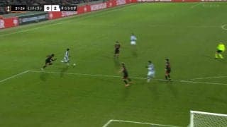 「久保にとってはイージー」久保建英にぶち抜かれた“軽すぎ”ワンマークディフェンスが話題「ラリーガじゃ見られない守備だな」