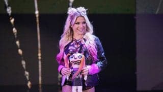 「顔面偏差値高すぎ」電撃復帰のレジェンド“小悪魔”女子レスラー、ギャップ全開のプライベート“すっぴん姿”が話題