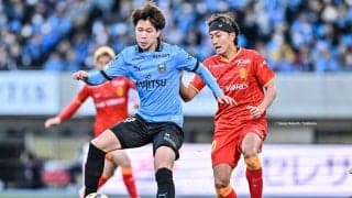 「オシャレすぎるって」J1川崎がらしさ爆発の「3人置き去りドリブル→オシャレヒールシュート」ゴールが驚きの美技！「この速いボールをヒールとか半端ないな」「なんやこの華麗なドリブル」の声