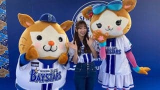 沖縄に降臨した美女が「可愛すぎ」　“ガチ勢”に大興奮…ユニホーム着た笑顔が「たまらん」