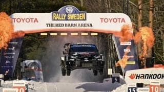 「しびれた」「泣きそう」世界ラリーで日本人ドライバーが“40m”大ジャンプ！ 優勝懸けた渾身アタックに視聴者感涙