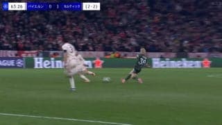 スタジアム騒然！ 前田大然、爆速スピード→電光石火の“スーパーアシスト”炸裂の瞬間「バケモノかよ」人外の超加速力… ルーズボールに大爆走「エグすぎる」