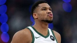 大物移籍が相次いだ今年のデッドラインを終えたヤニス「僕がトレードを求めるとは思えない」