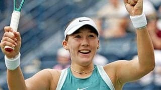  17歳が世界2位撃破、初の4強 