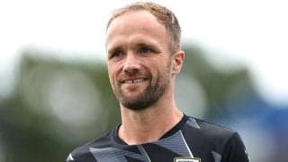 「この機会にノーと言える？」Jリーグからのオファーにモナコやマルセイユでプレーした34歳FWが言及、酒井宏樹とも元チームメイト