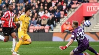 「スピードやばい」「マジでワクワクする」三笘薫が公式戦3連発！ 圧巻のスピードで独走し最後はおしゃれループ「エグすぎる」