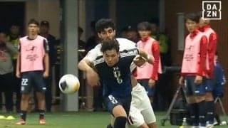 遠藤航かよ！ 大学生ボランチの“猛烈デュエル”が鳥肌級！「日本の魂や」「スーパー守備」小倉幸成が“身長20cm差”でも死闘タイマン完勝の瞬間【U20アジアカップ】