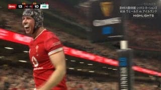 ジャンプどころか浮いている！ラガーマンの身体能力がすごい 実況呆然「この跳躍っ！」「すごいトライ」