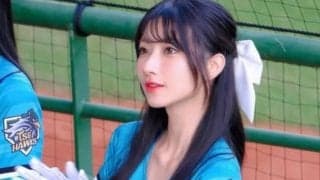 “人気爆発”の美女が大興奮「可愛すぎ」「超美しい」　限定衣装で魅惑ダンス…台湾勝利で熱狂