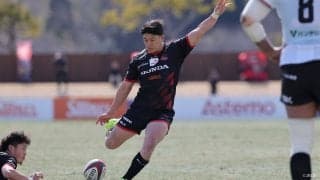 楕円のボールを鈴鹿の風に乗せて。三重H、ホスト2連勝を導いた二人のキック