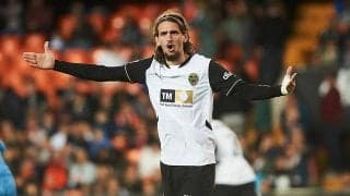 バレンシア、ビッグクラブが関心の逸材DFガシオロフスキと2027年まで契約延長