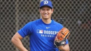 大谷翔平が「やはり一番デカイw」　投稿した集合写真…朗希らと並び存在感「笑顔になる」