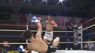 「タオル投げて」衝撃の3ダウンKOにファン騒然 「もうダメだ…」放送席からも心配の声