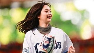 黒髪美女の降臨で完成する「左腕王国」　さらりの一投…ファン歓喜「勝利の女神」