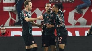 相手のミスを逃さなかったバイエルンがシュツットガルトに完勝！古巣対決の伊藤洋輝は87分からプレー【ブンデスリーガ】