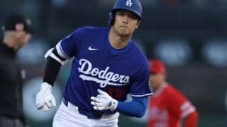 いきなりの特大HRに衝撃　打たれた菊池雄星も口を開ける大谷翔平の“千両役者ぶり”に米記者も感嘆「まさに史上最高だ」