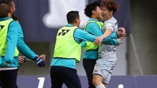 後半終盤10人で耐えた福岡が満身創痍の王者・神戸に敵地で勝利！　開幕連敗止める金明輝体制での初勝利【明治安田J1第4節】