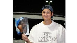 大谷翔平の掲げた一枚でまさかの指摘「同じ顔」　イタズラ返しの演出で膨らむ想像