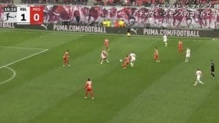 どこから来たんだよ！ 潰し屋・佐野海舟、背後から“忍者ムーブ”→ボール奪取の瞬間「ウソだろ！？」 相手選手が気づかず… 一瞬で仕留める