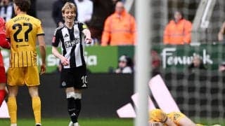 「悪意はないと思う」指揮官は愚行退場のMFを擁護、3試合出場停止に異議申し立てを検討…一方で解説者は揃って苦言「狂気の瞬間」「ただの小心者」