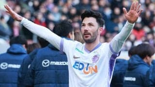 指揮官が「クソ」と評した広島MFアルスランは右ヒザ負傷…ドイツへ一時帰国