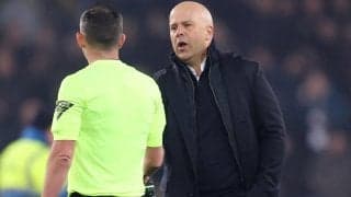 改善されなければ勝ち点剥奪も？ 目立つ監督と主審の衝突…元審判協会会長が言及「勝ち点の減点が実施される可能性もあるだろう」