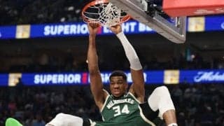 ヤニス・アデトクンボが史上6番目の若さでNBA通算2万得点を達成…3万得点は？の質問に「1000％」