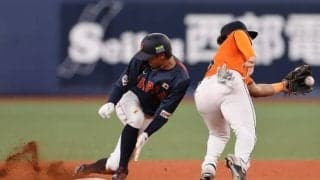 DeNAの快足コンビが侍ジャパンを牽引！ 機動力で流れを変えたオランダ戦のターニングポイント