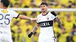 レオ・セアラのハットトリックで鹿島4連勝！ 柏は一時詰め寄るも今季初黒星で3連勝逃す【明治安田J1第5節】