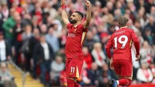 リバプールが日本人対決実現のセインツ戦で逆転勝利！　菅原由勢は前回対戦に続くPK献上に…【プレミアリーグ】