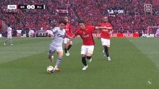 「点を取ってシーンとさせたかった」浦和守備陣を引き裂いた18歳「こんなドリブルも出来るん？」U20代表MFが切れ味抜群“高速ダブルタッチ”で衝撃の3人突破