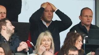 前半ビハインドから後半の3発でセインツに逆転勝利のリバプール、ベンチ入り禁止のスロット監督はハーフタイムに喝