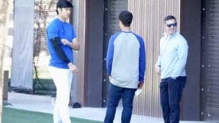 大谷翔平、“ほぼブルペン投球”で最速143km　新鋭機器でデータ測定…ド軍首脳と青空会談も