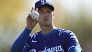 「二刀流の日々は残り少ない」大谷翔平の投球プログラム中断が米国内で物議　投手復帰を危ぶむ声も「それなしでもMVPだ」