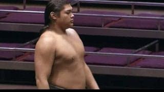 存在感が半端ない19歳の身長190センチイケメン力士「髷になってますますイケメン」「ミニ髷かわいい」オールバックから“進化”した姿に歓喜の声