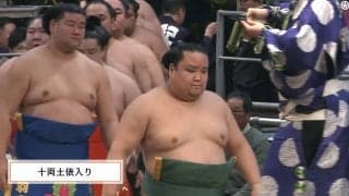 「斬新すぎる」化粧まわしの中に“力士” ゆるキャラすぎる十両力士の化粧まわしに「超かわいいw」反響続々