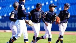 飛ぶバット禁止で「昔の野球しないと」　130発打線が一転…得点に迫る“チャンス3回”