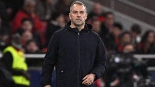 悲しみを乗り越えCLベスト8進出を目指すバルセロナ、フリック監督「彼のためにプレーし、彼のために勝つことがとても重要」