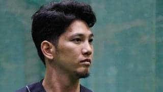 フェンス激突の栗原は右脇腹負傷　今後も別メニュー調整…“古傷”は問題なし