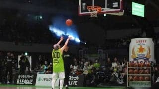 レバンガ北海道が“100歳バスケ選手”の引退試合を開催「クラブ一同心からの敬意を表します」
