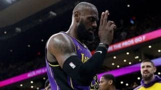 敵地4連戦折り返しのレイカーズ、レブロンは順調に回復…フィニー・スミスが復帰へ