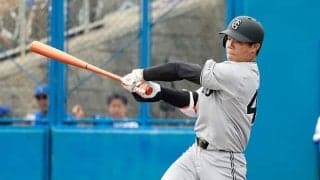 0HRから逆襲へ…巨人25歳が逆方向弾　助っ人粉砕に高まる期待「生き残って」