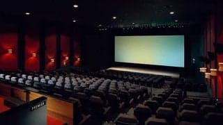 A東京がユナイテッドシネマ豊洲でパブリックビューイング実施…映画館の大画面で臨場感あふれる試合観戦