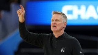 ウォリアーズのスティーブ・カーHCがレギュラーシーズン通算勝利数で球団歴代1位タイに